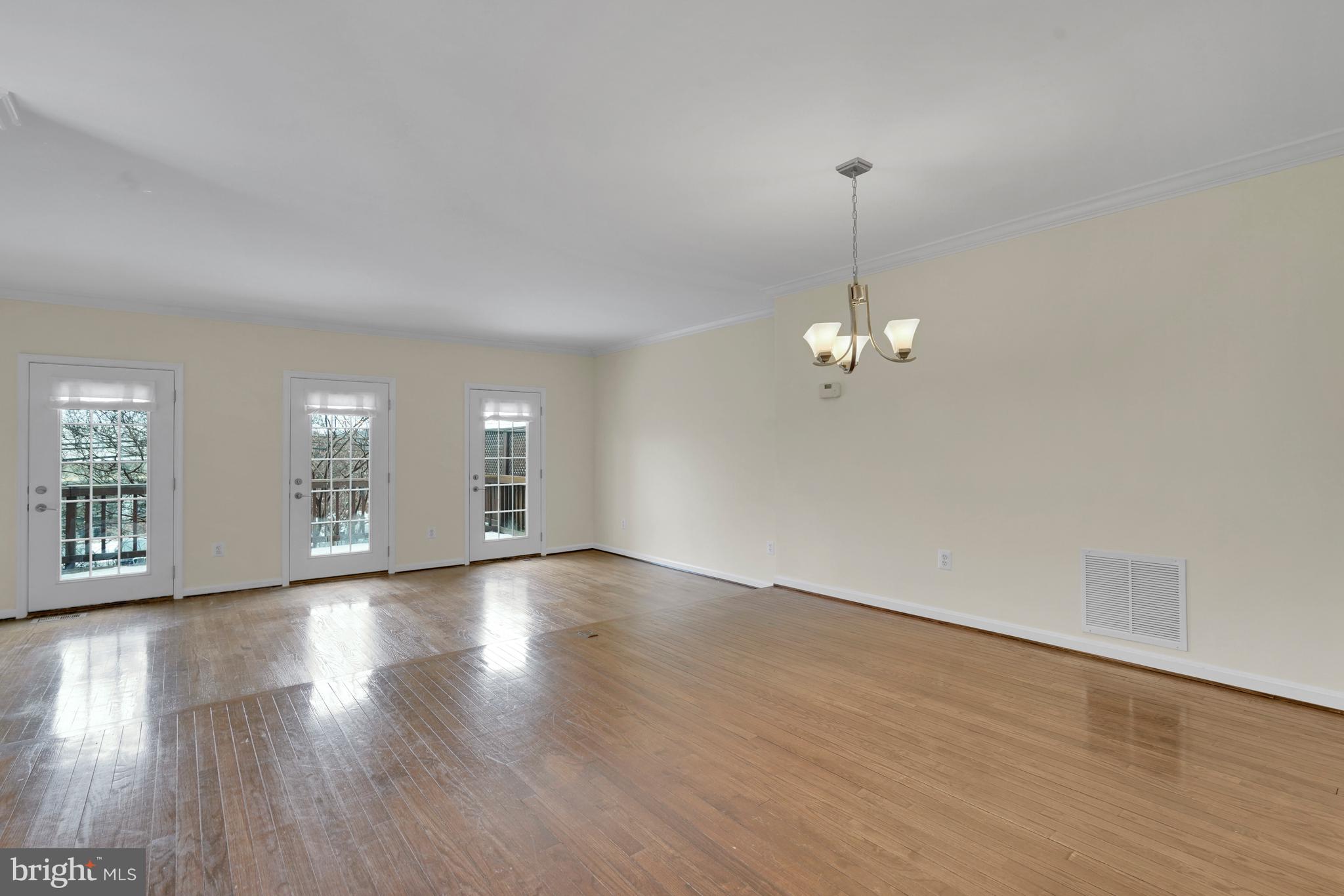 222 GRETNA GREEN CT