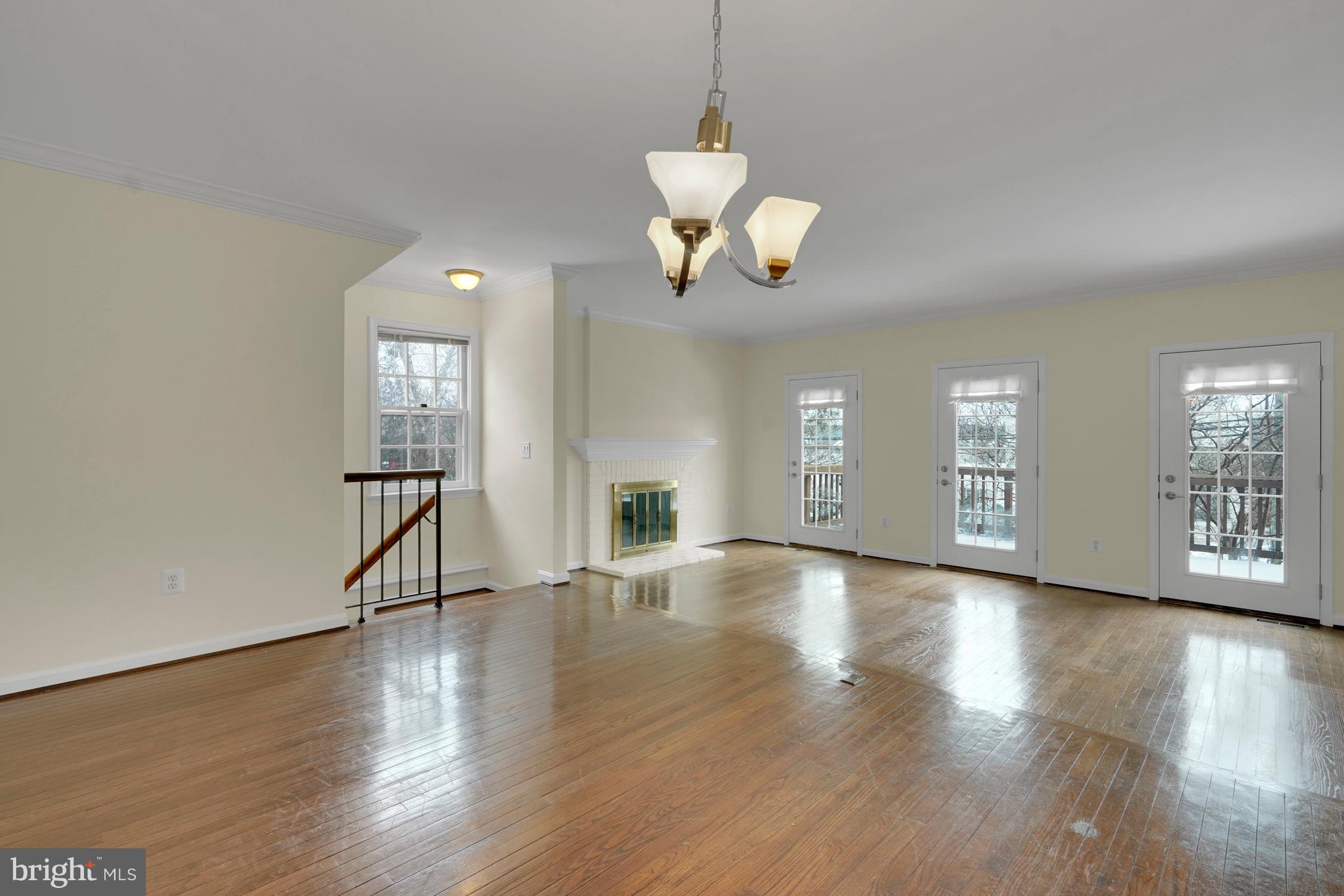 222 GRETNA GREEN CT
