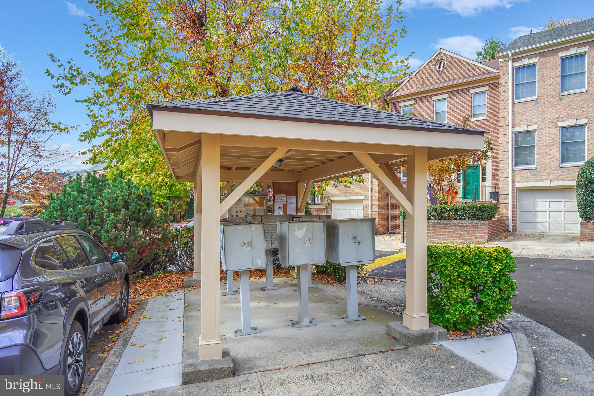 222 GRETNA GREEN CT