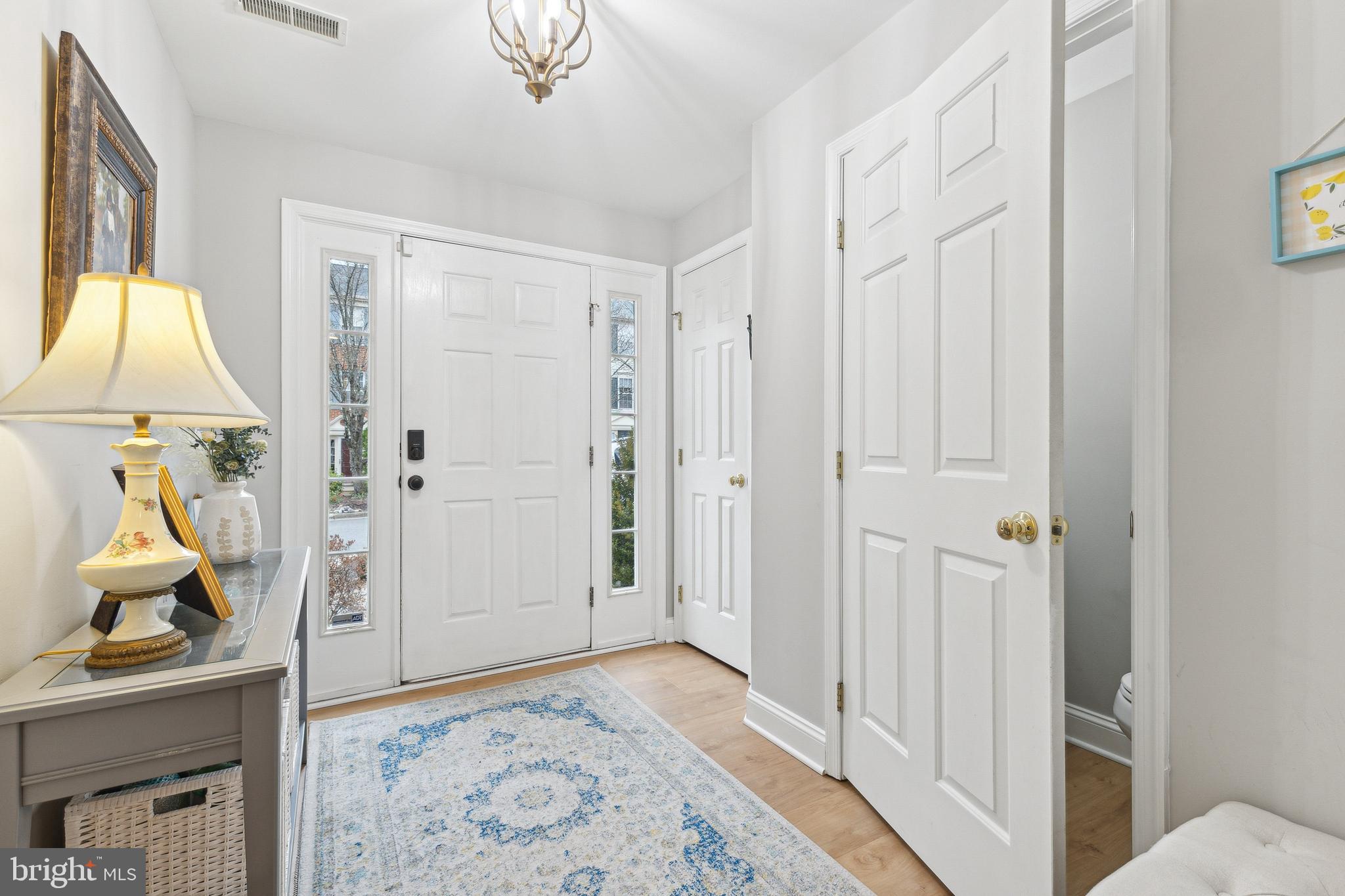105 Ingle Pl