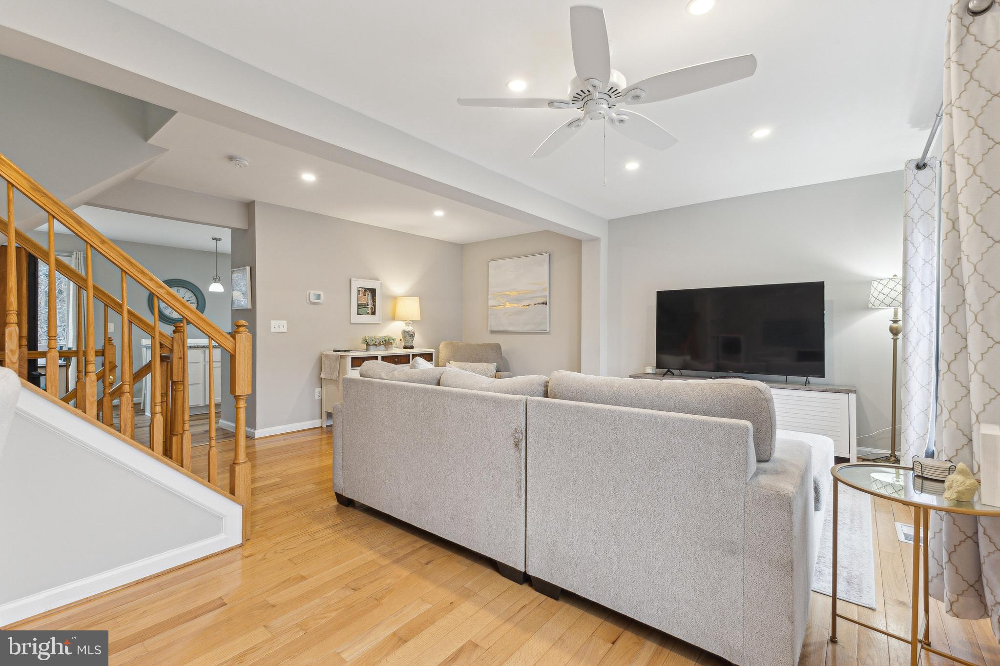 105 Ingle Pl