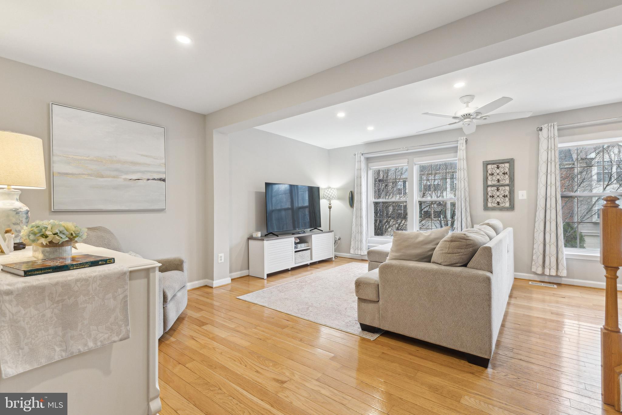 105 Ingle Pl