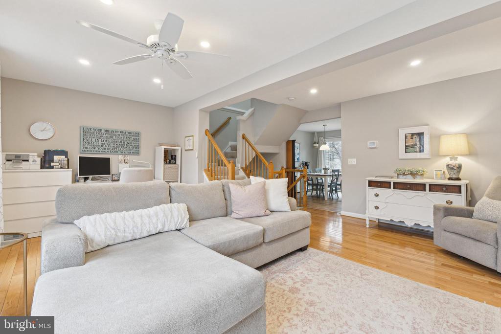 105 Ingle Pl
