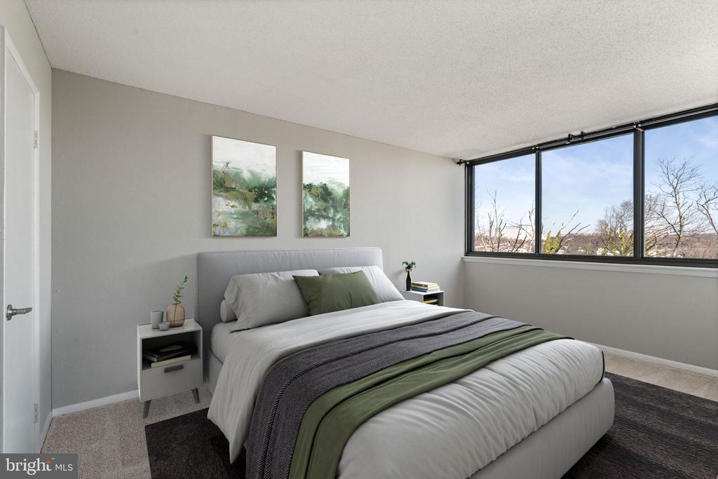 16 S van Dorn St #503
