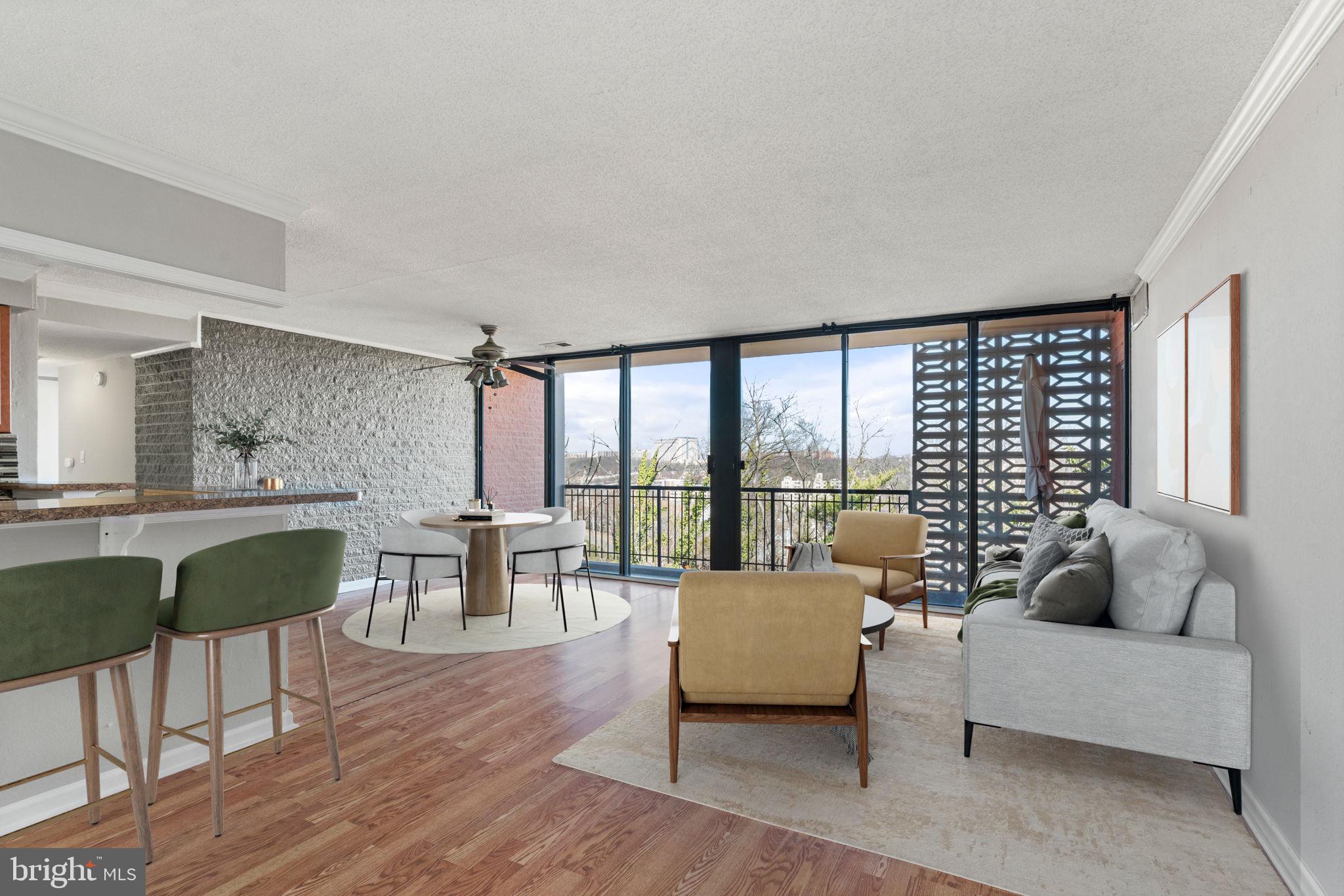 16 S van Dorn St #503