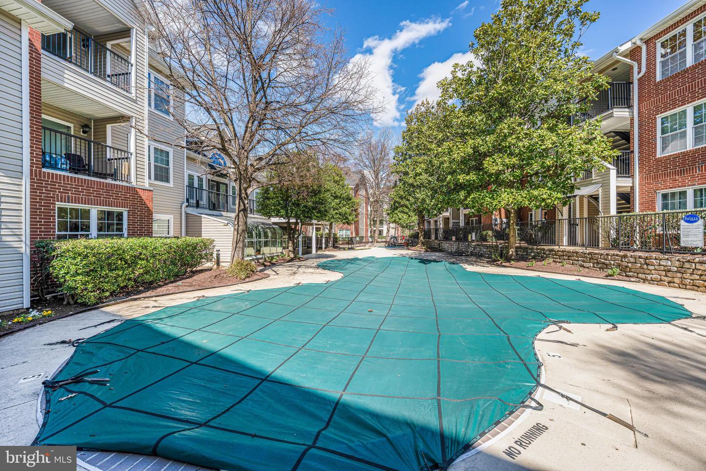 3306 Wyndham Cir #230