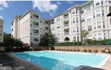 4560 STRUTFIELD LN #1301