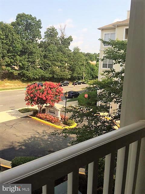 4560 STRUTFIELD LN #1301