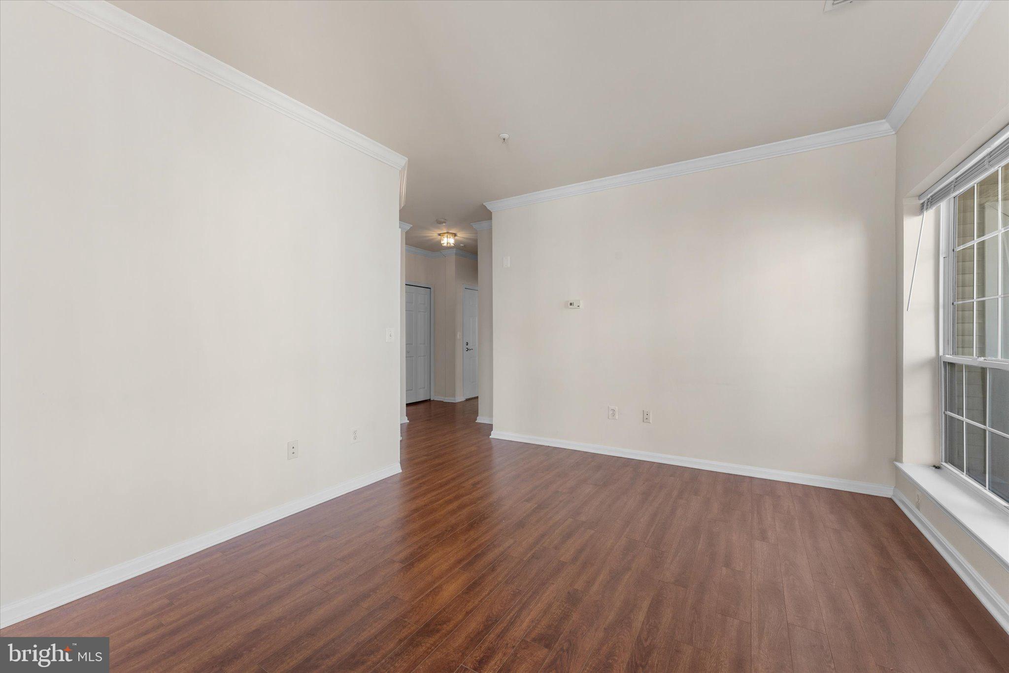 4560 STRUTFIELD LN #1301