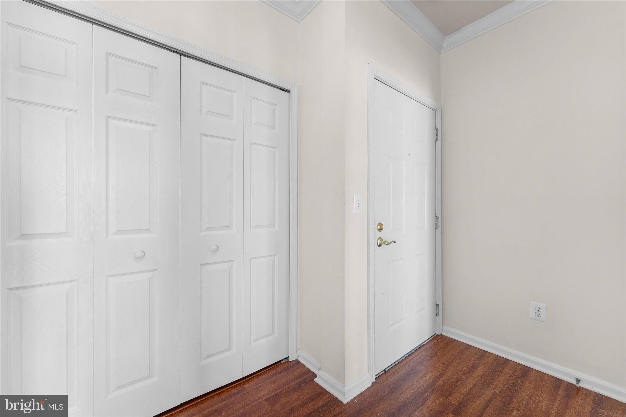 4560 STRUTFIELD LN #1301