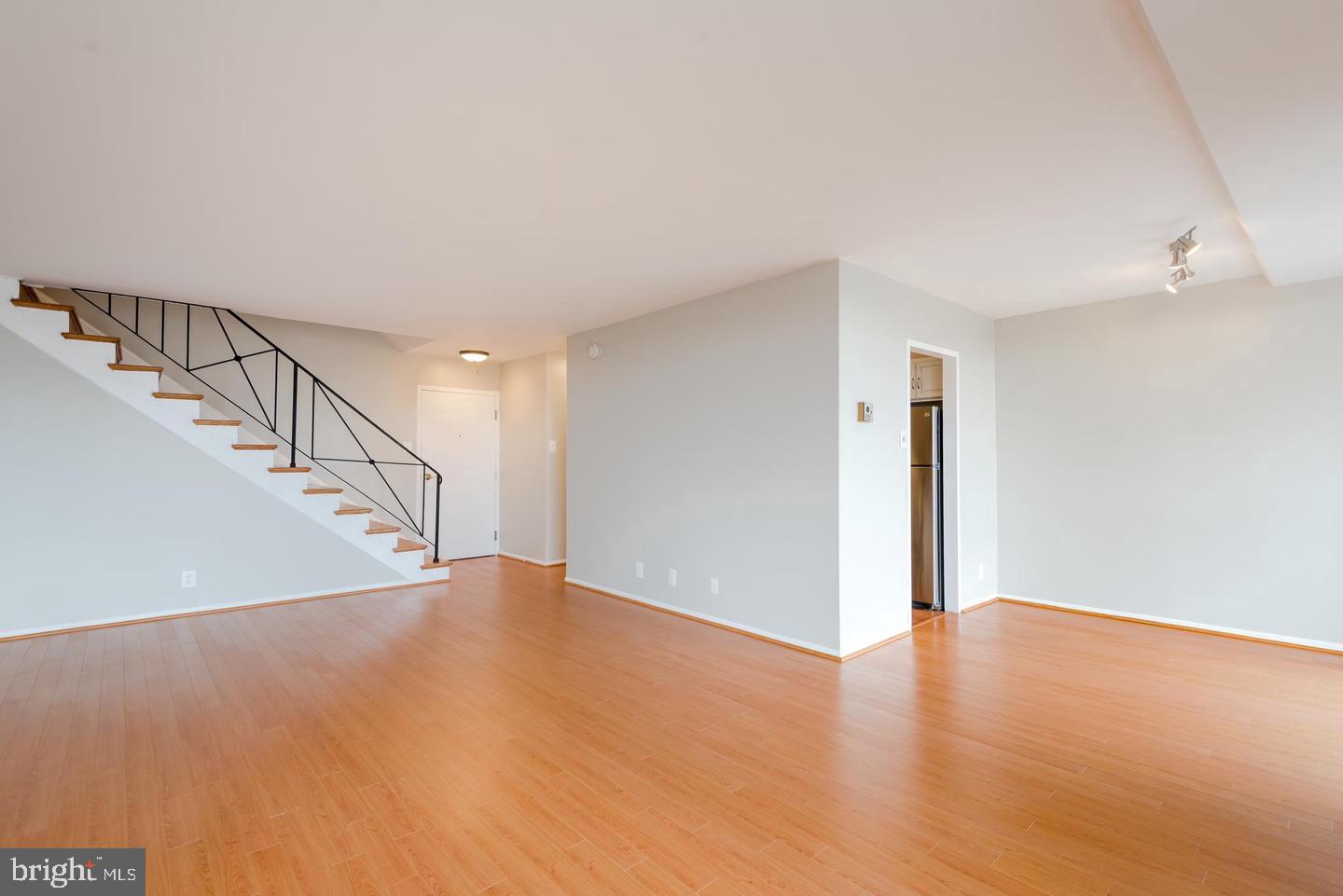 301 N Beauregard St N #1217