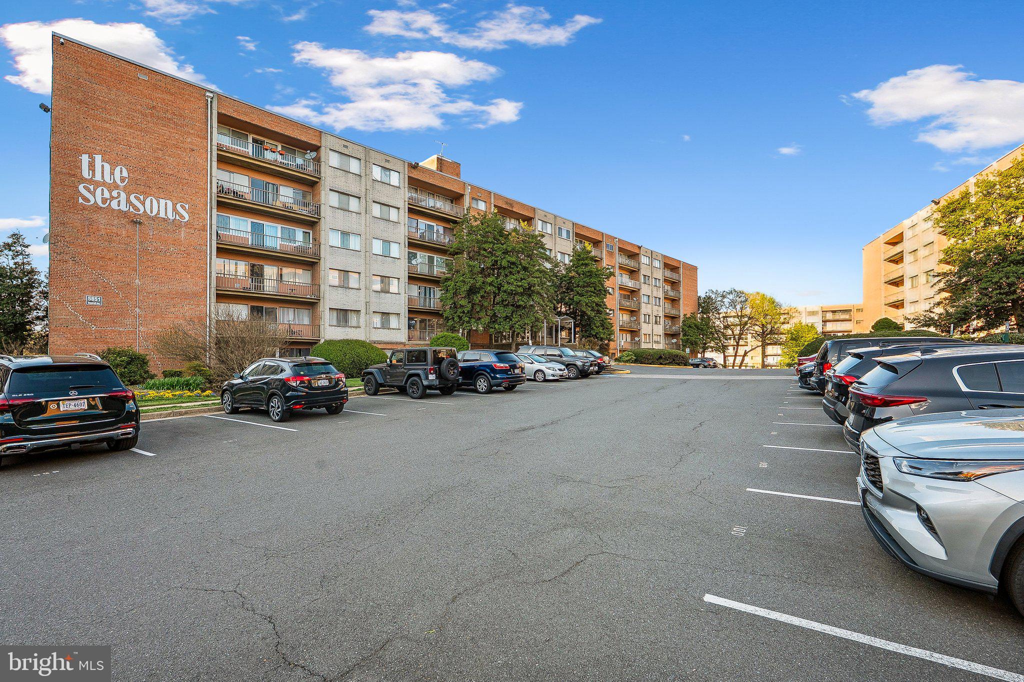 5851 QUANTRELL AVENUE 504