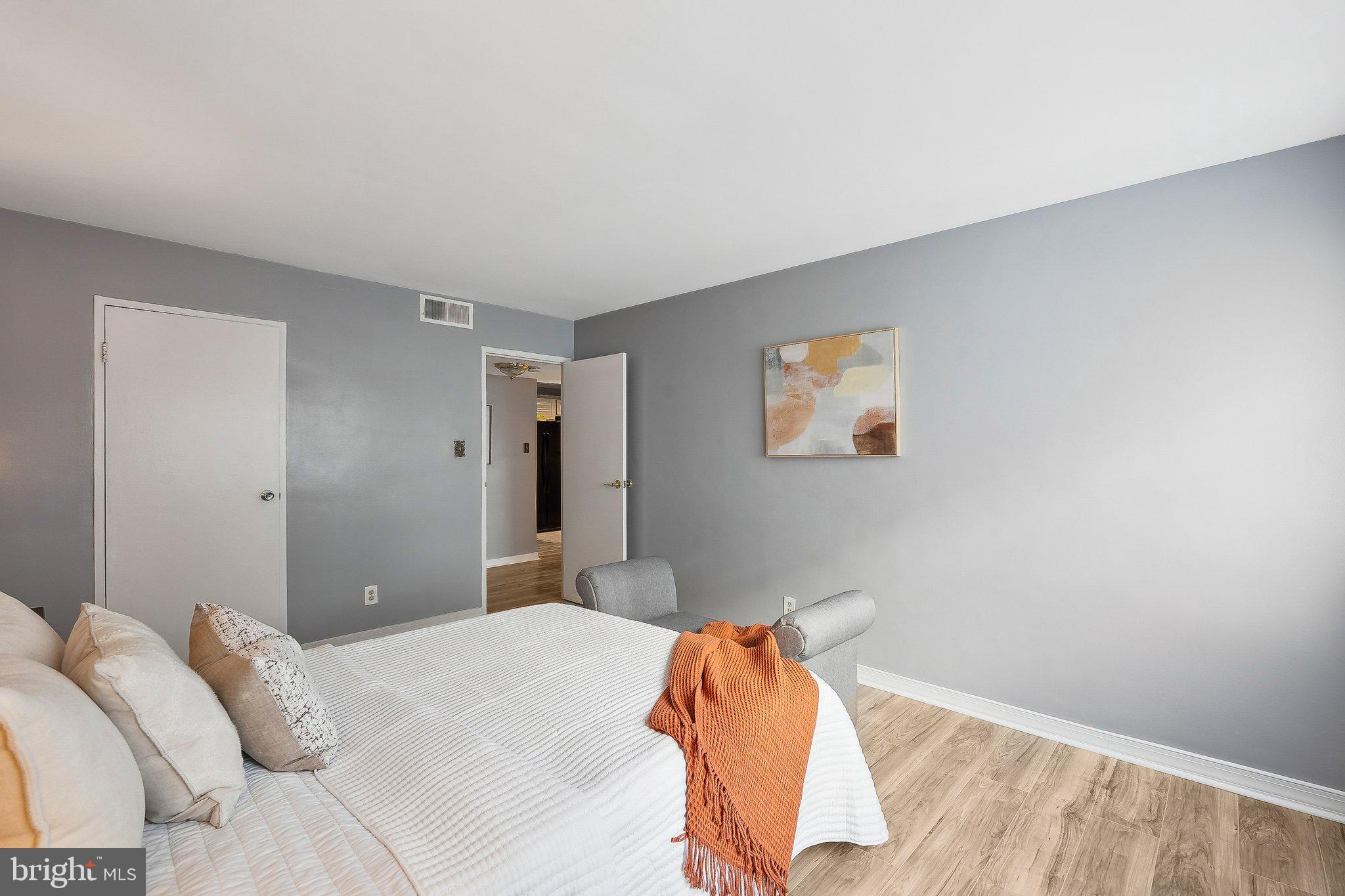 5851 QUANTRELL AVENUE 504