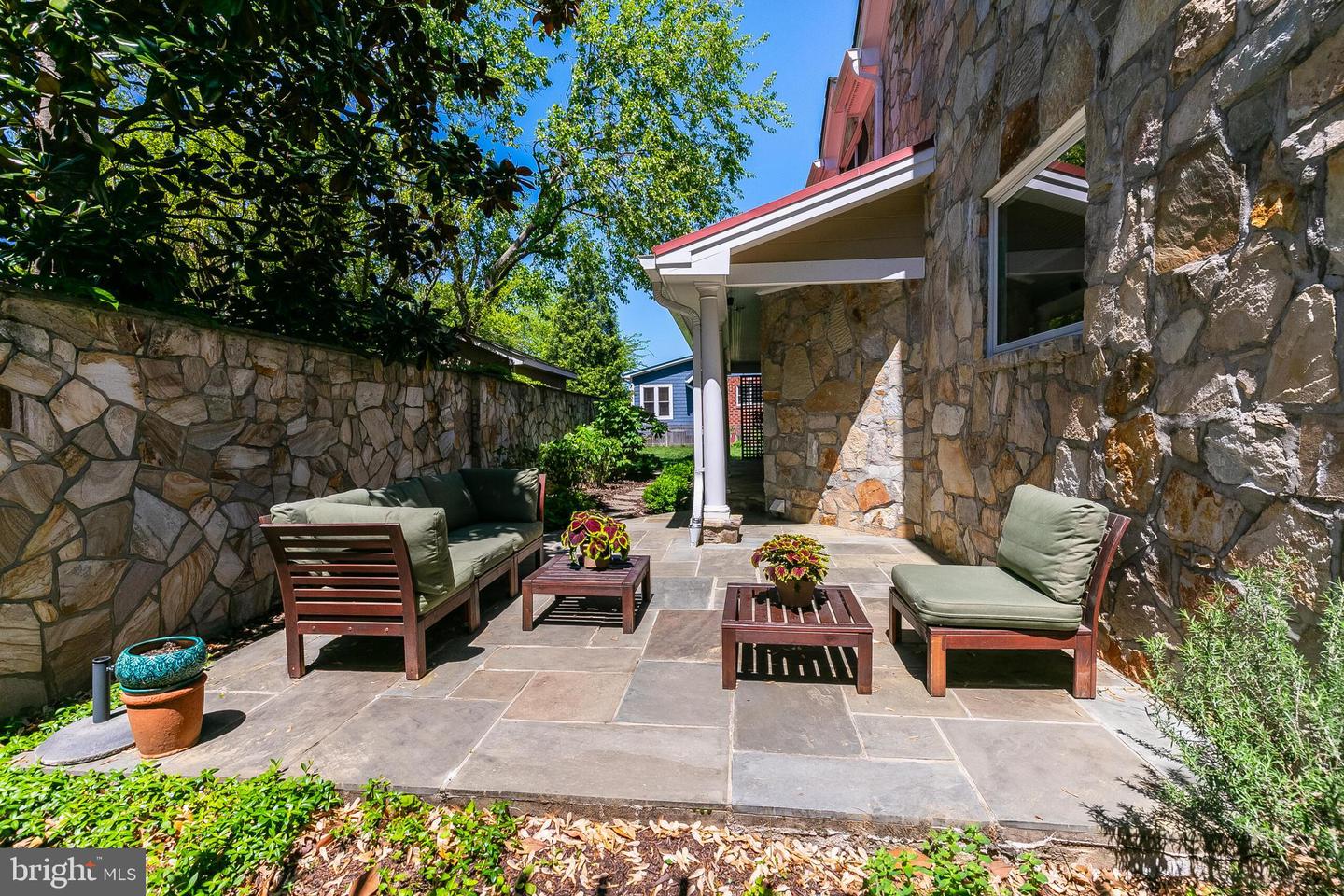 2400 Page Terrace