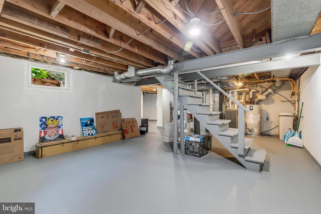 2400 Page Terrace