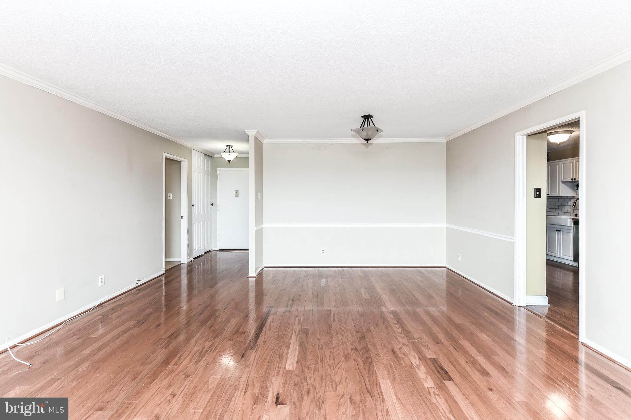 307 YOAKUM PKWY #1220