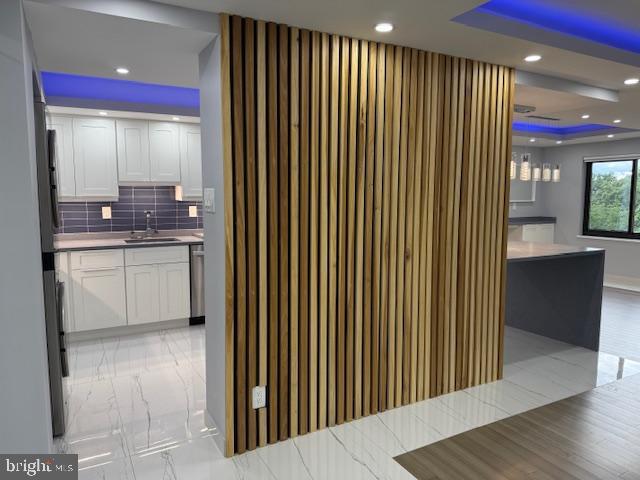 309 YOAKUM PKWY #905