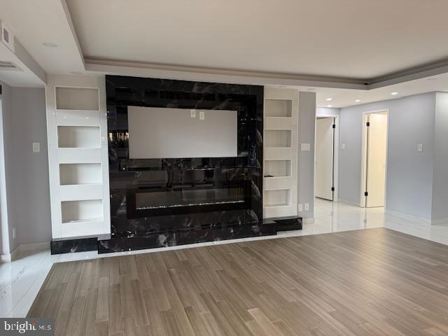 309 YOAKUM PKWY #905