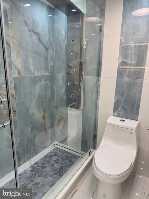 309 YOAKUM PKWY #905