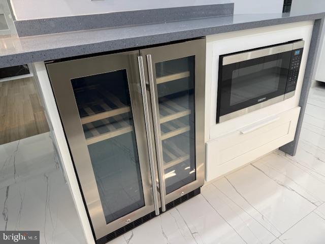 309 YOAKUM PKWY #905