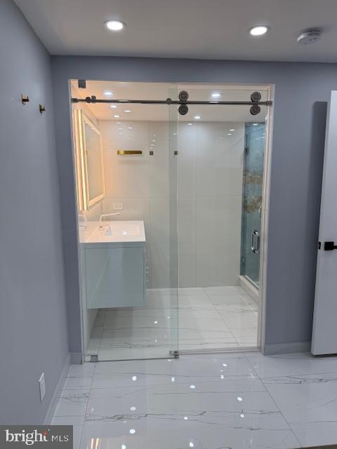 309 YOAKUM PKWY #905