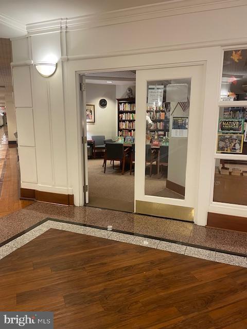 309 YOAKUM PKWY #905