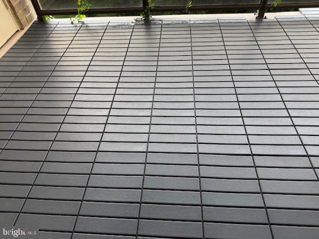 309 YOAKUM PKWY #905