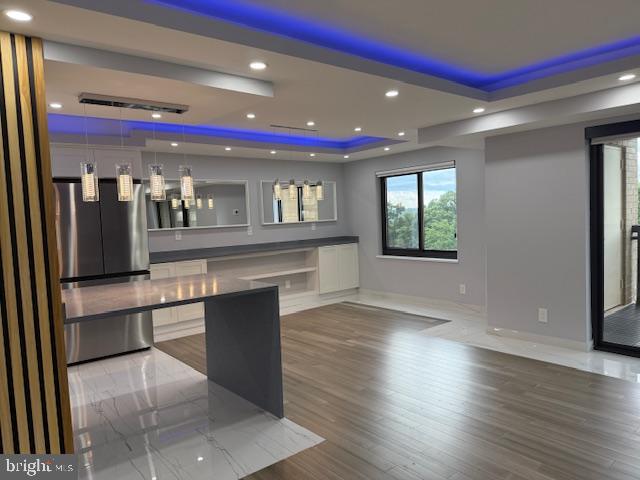 309 YOAKUM PKWY #905