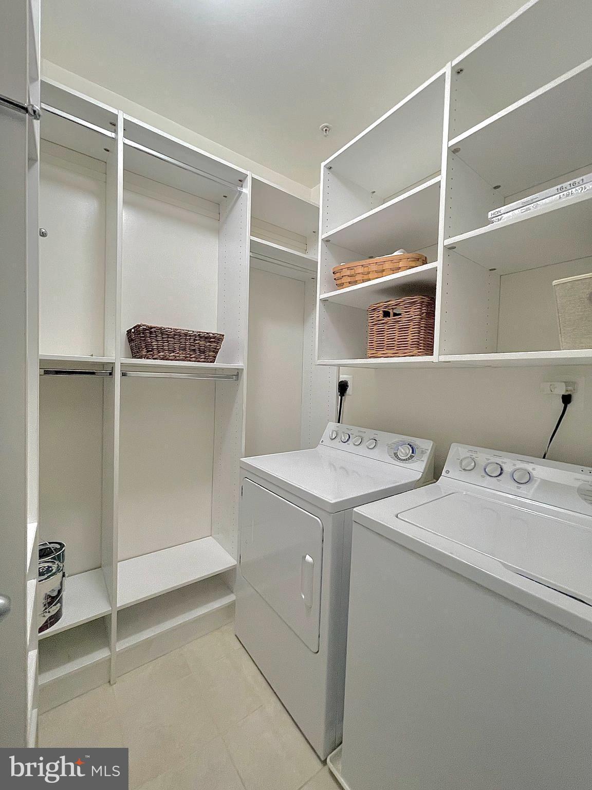 4862 Eisenhower Ave #269
