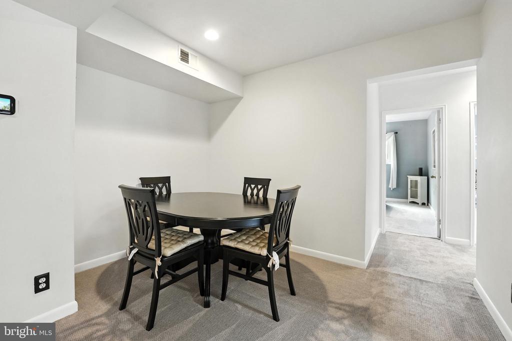 206 Skyhill Rd #6