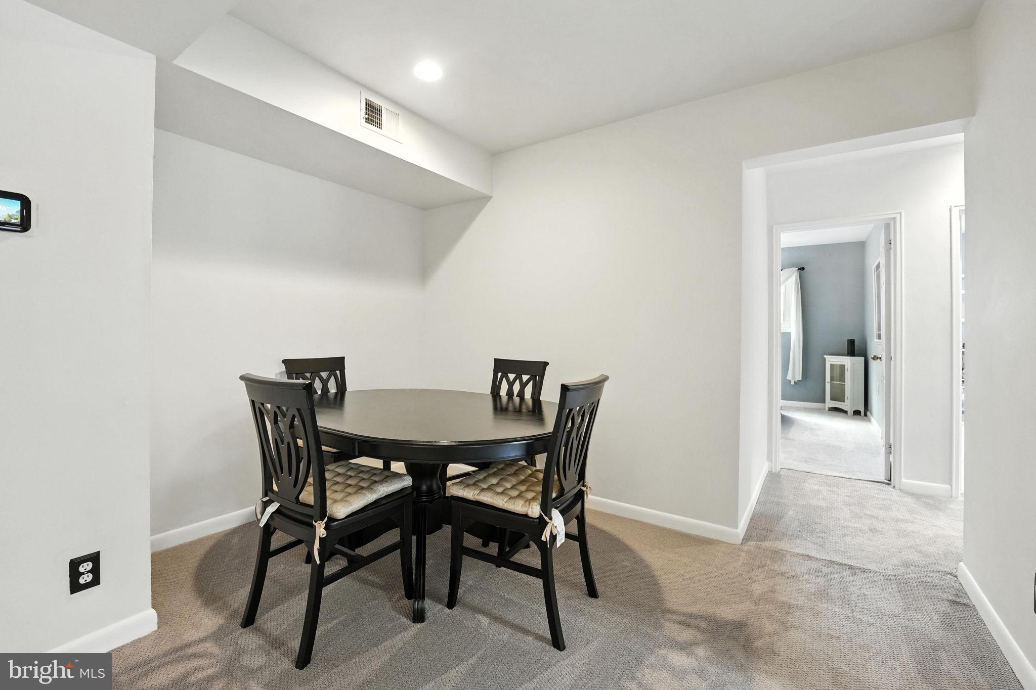 206 Skyhill Rd #6