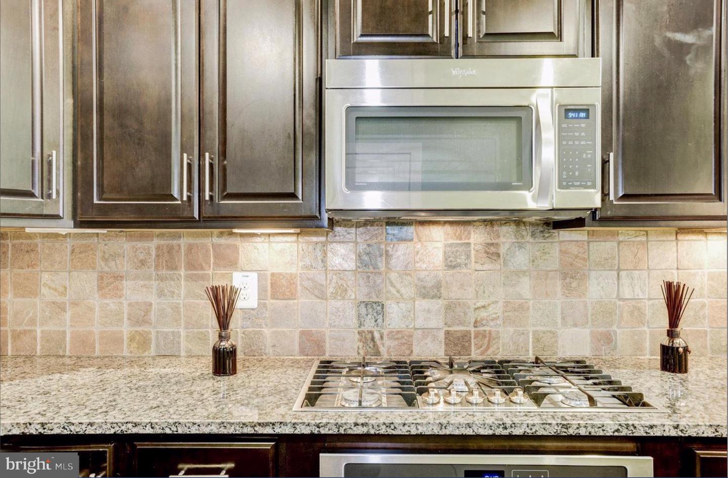 2107 MAIN LINE BLVD #101