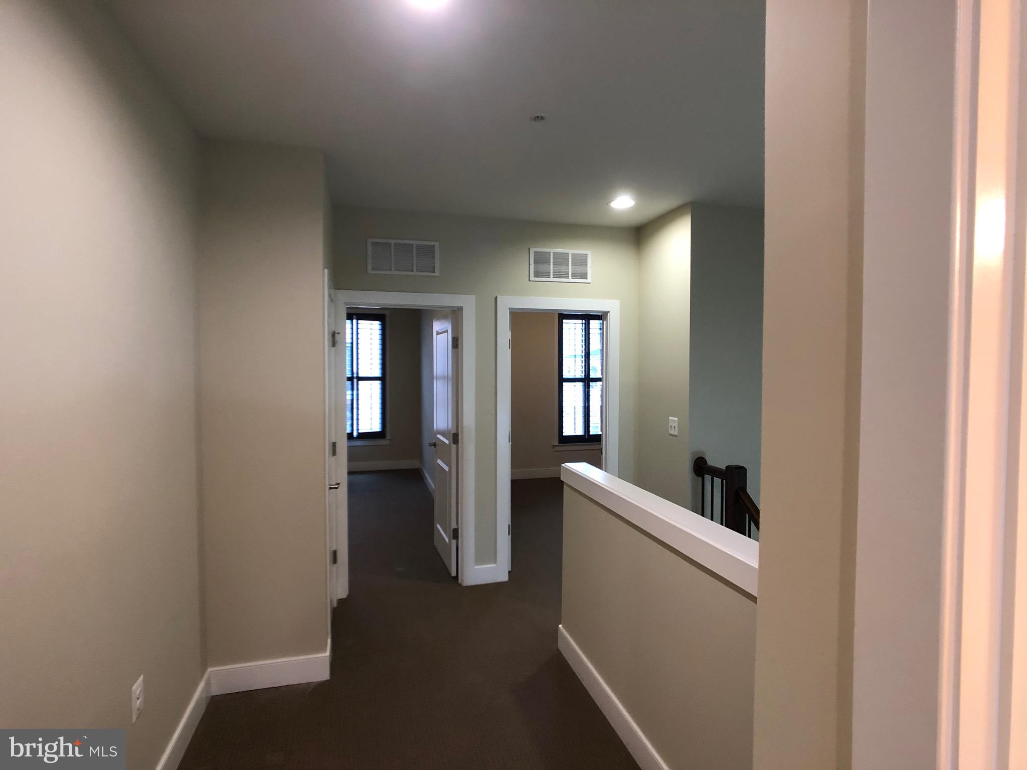 2107 MAIN LINE BLVD #101