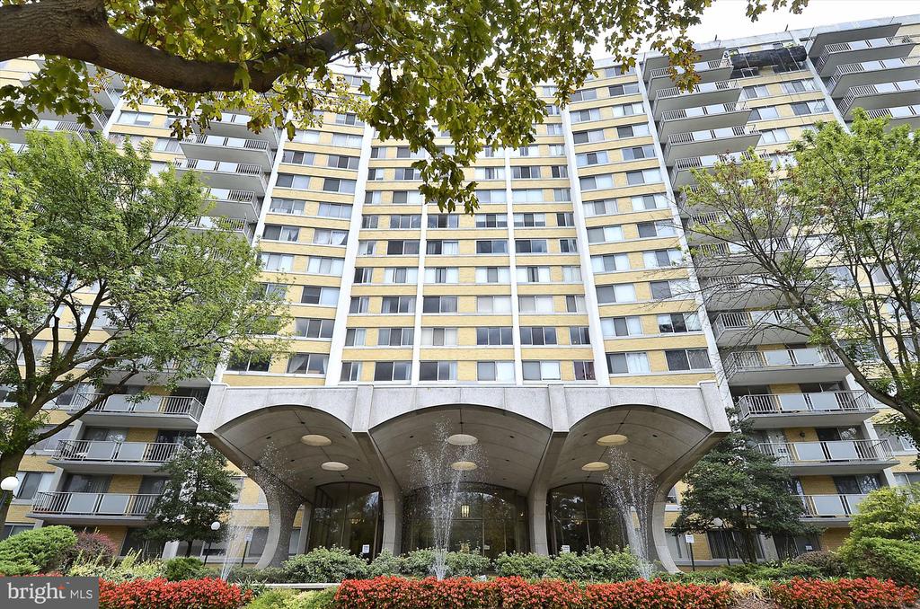 301 N Beauregard St #1507