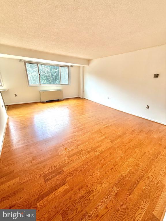 2500 N van Dorn St #318