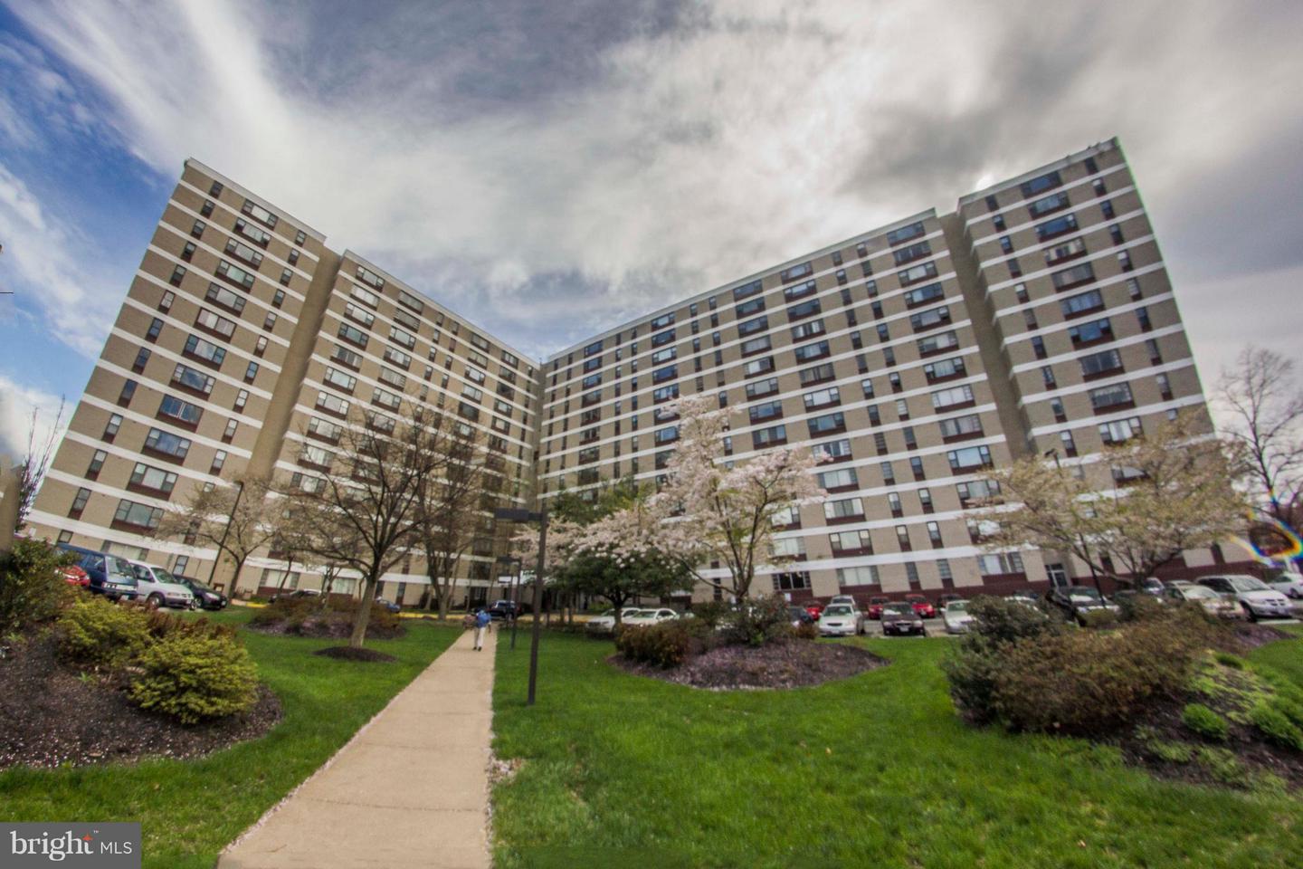 4600 DUKE ST #407
