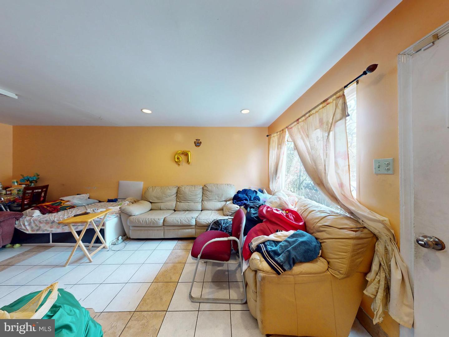 3730 Edison St