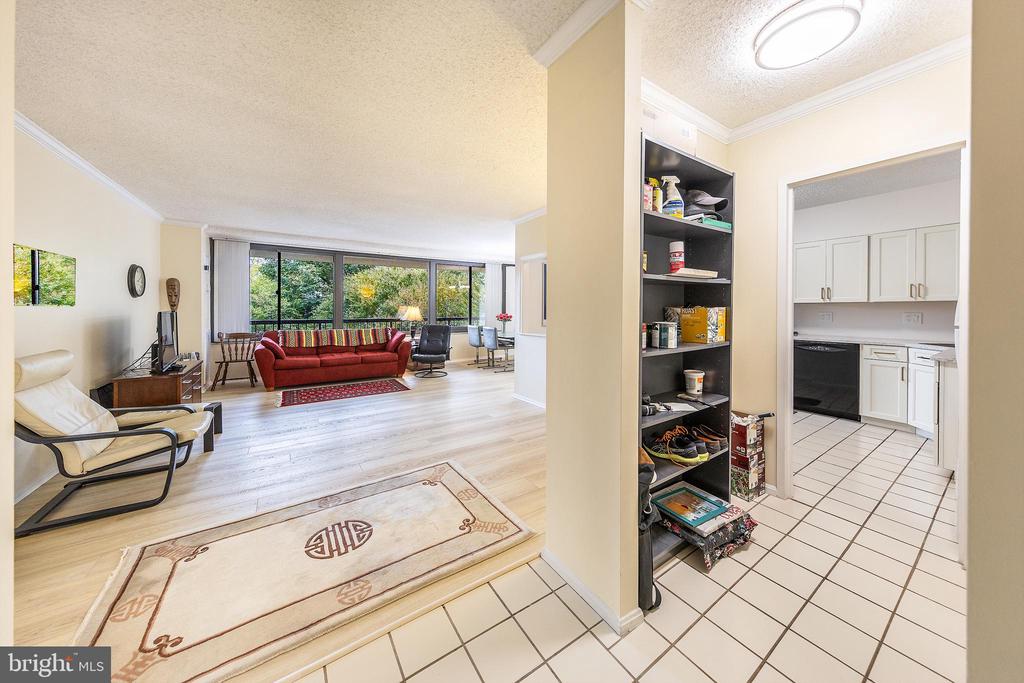 5500 HOLMES RUN PARKWAY 207