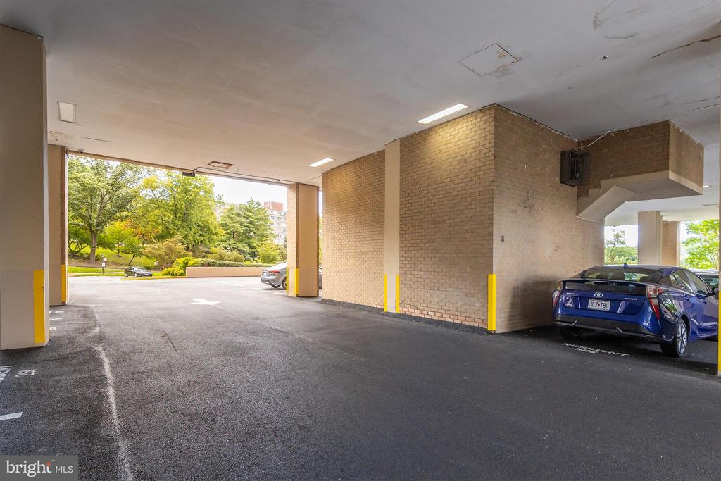 5500 HOLMES RUN PARKWAY 207