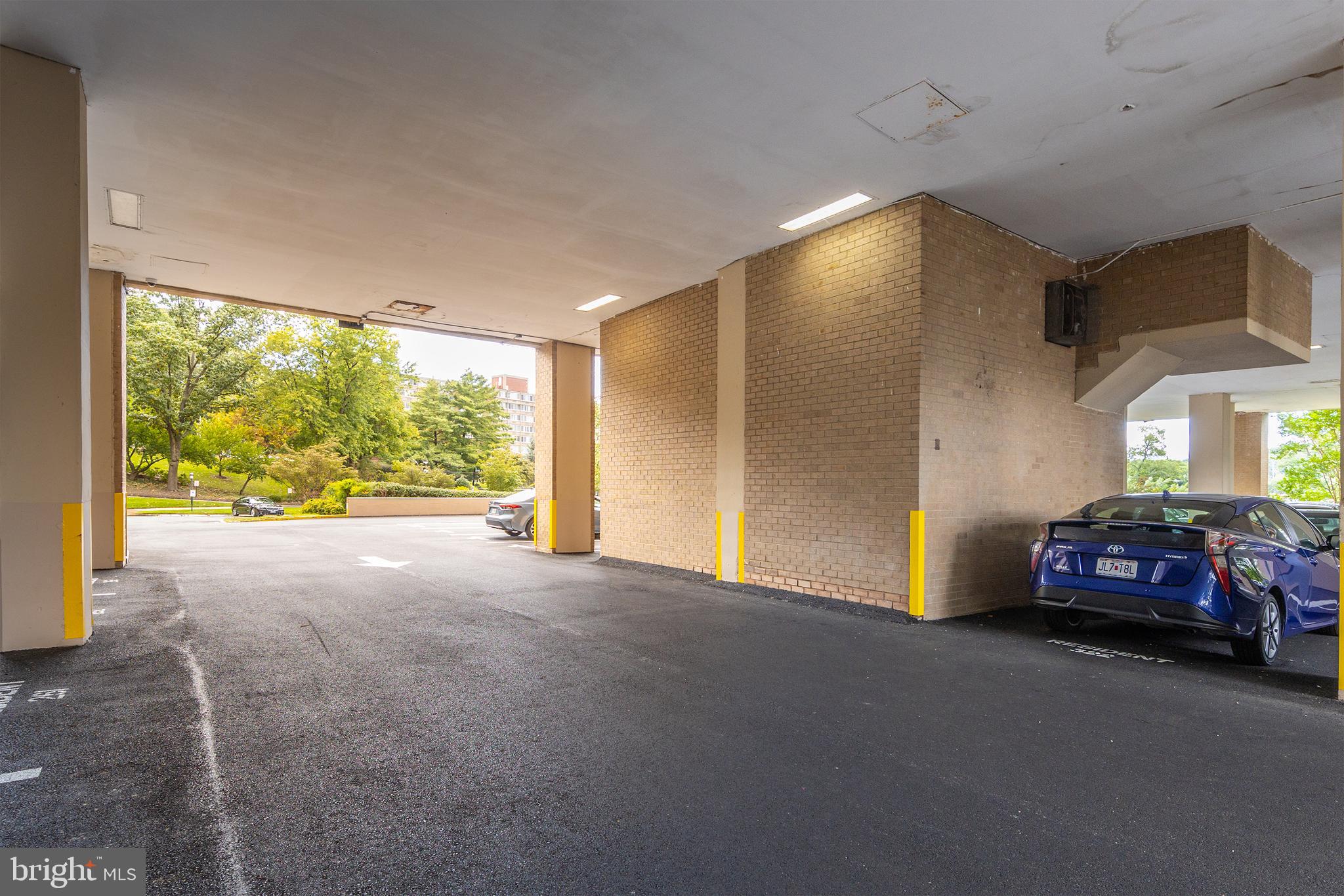 5500 HOLMES RUN PARKWAY 207