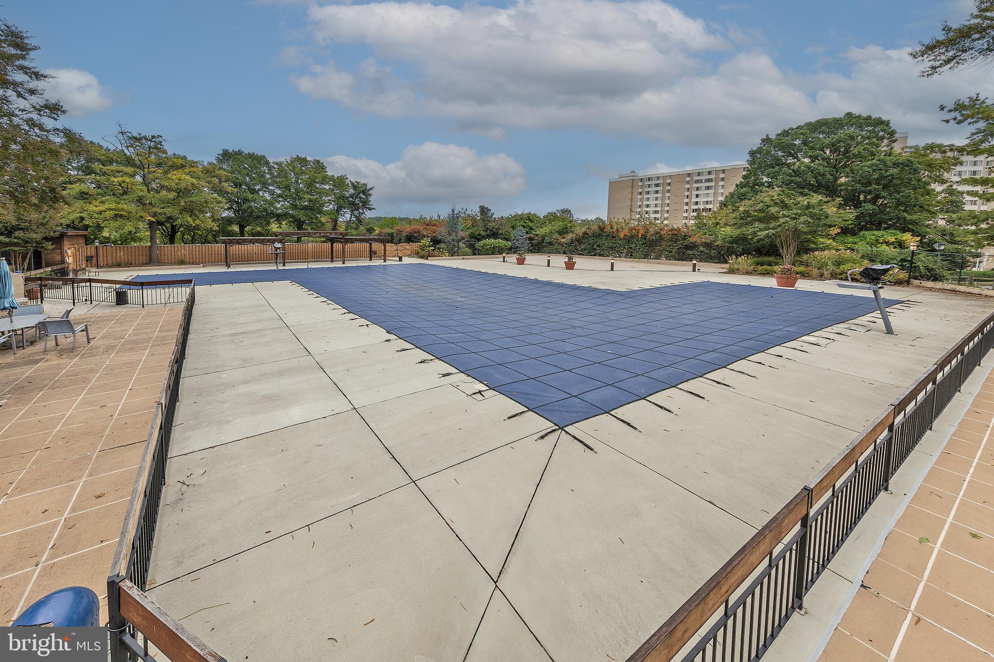 5500 HOLMES RUN PARKWAY 207