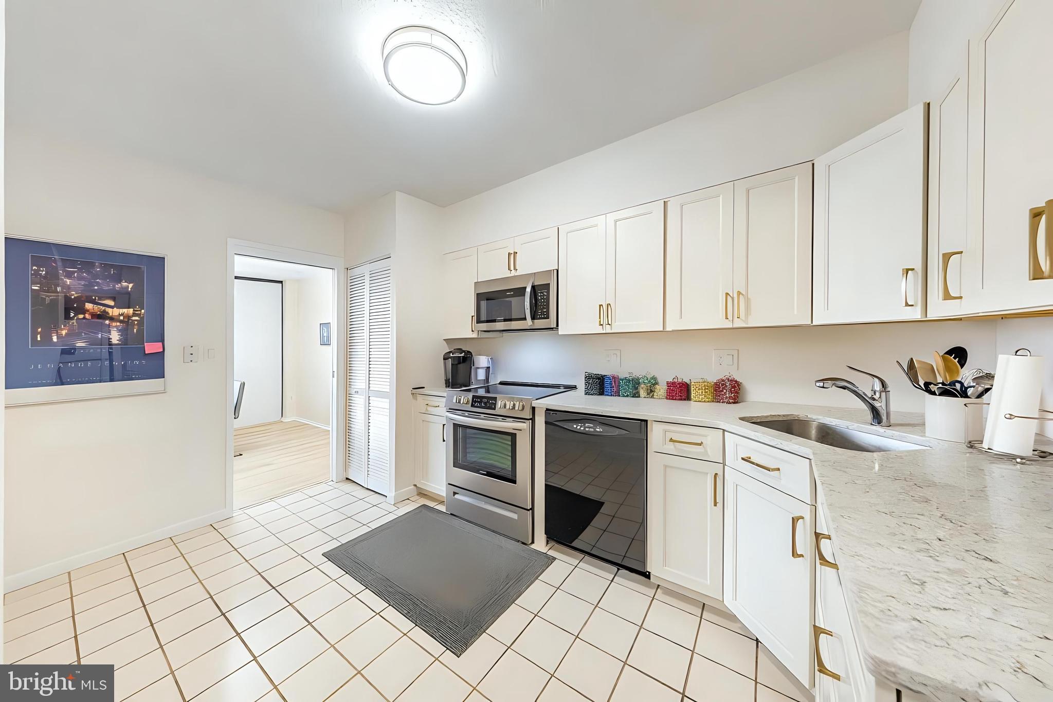 5500 HOLMES RUN PARKWAY 207