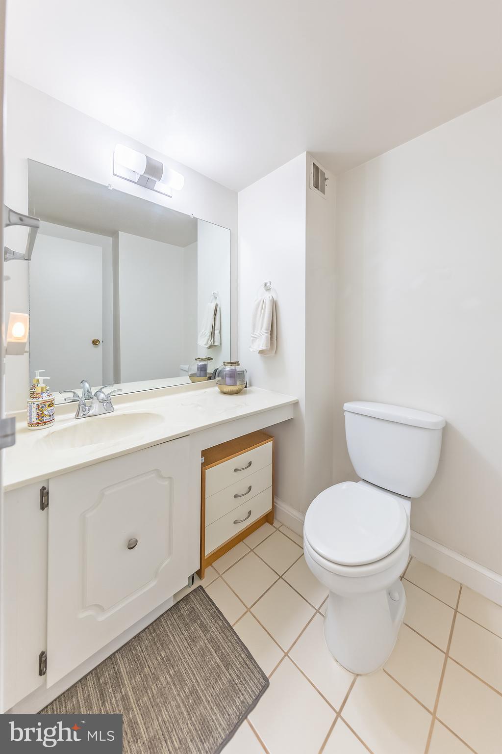 5500 HOLMES RUN PARKWAY 207