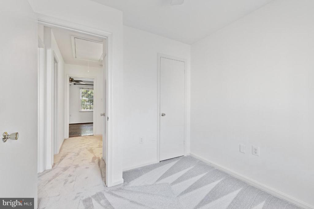 3804 VERMONT COURT