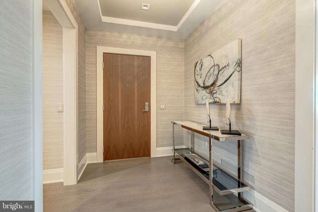310 STRAND STREET Unit: 304