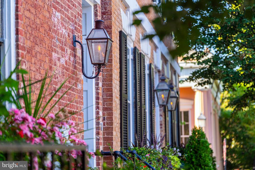 310 STRAND STREET Unit: 304