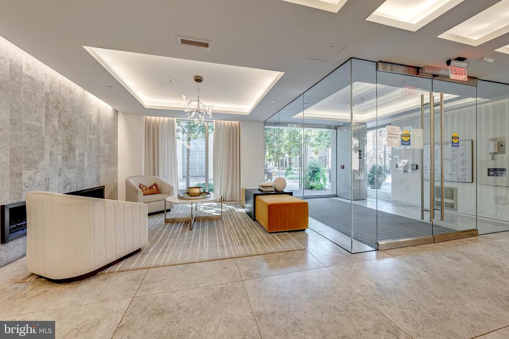 310 STRAND STREET Unit: 304