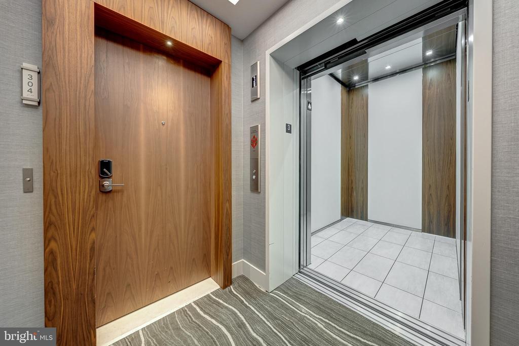 310 STRAND STREET Unit: 304