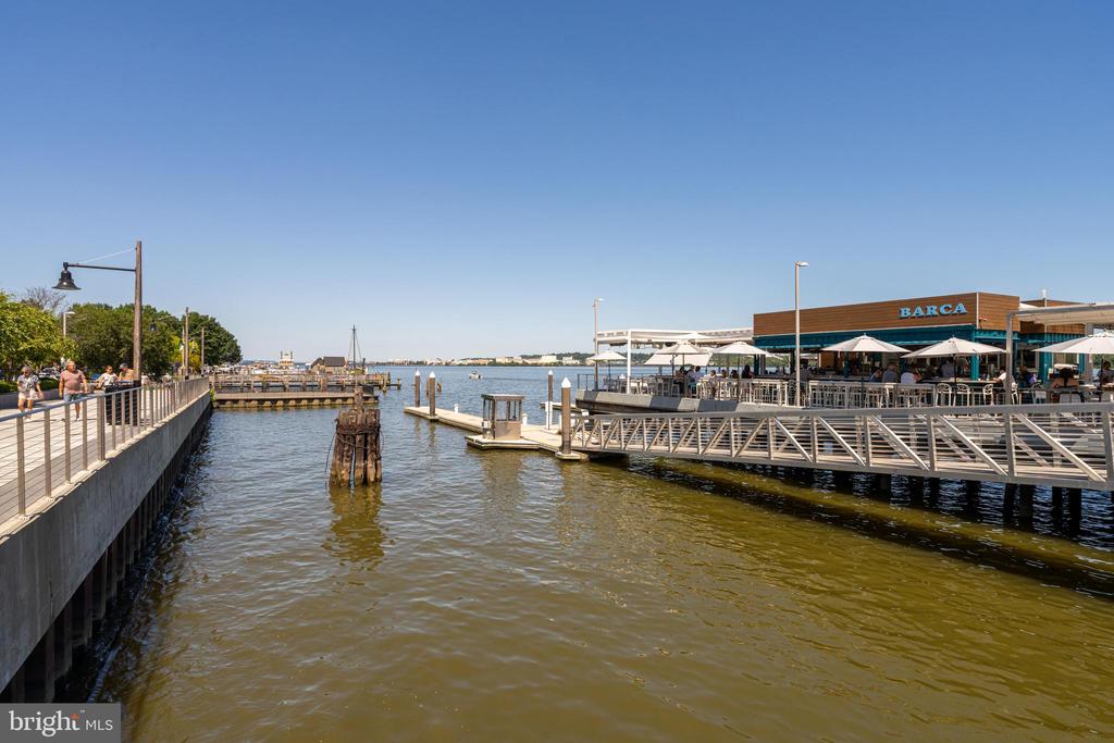 310 STRAND STREET Unit: 304