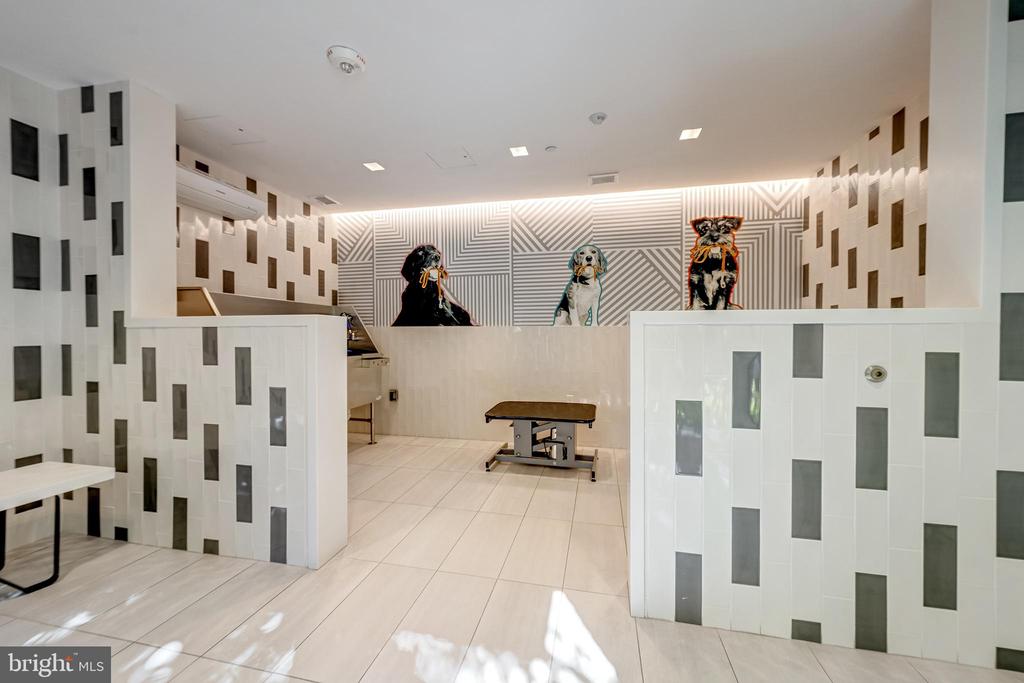 310 STRAND STREET Unit: 304